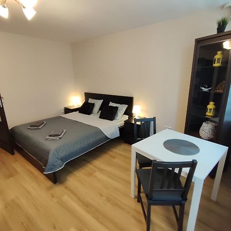 Top Apartamenty Centrum - Metro Rondo Onz Varşova Dış mekan fotoğraf