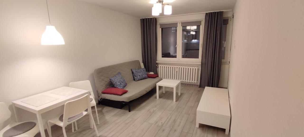 Top Apartamenty Centrum - Metro Rondo Onz Varşova Dış mekan fotoğraf