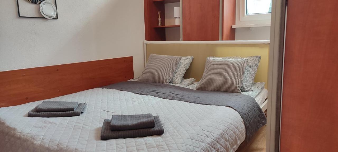 Top Apartamenty Centrum - Metro Rondo Onz Varşova Dış mekan fotoğraf