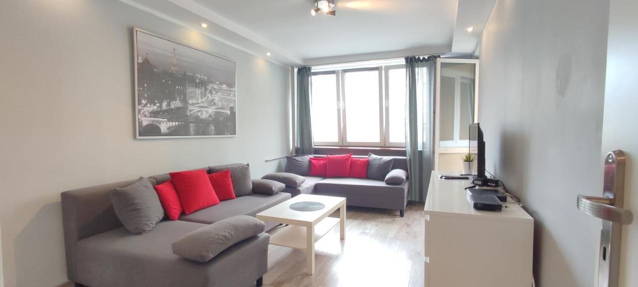 Top Apartamenty Centrum - Metro Rondo Onz Varşova Dış mekan fotoğraf