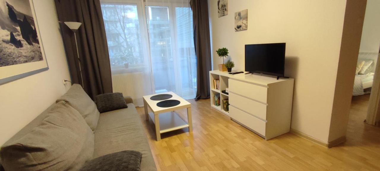 Top Apartamenty Centrum - Metro Rondo Onz Varşova Dış mekan fotoğraf