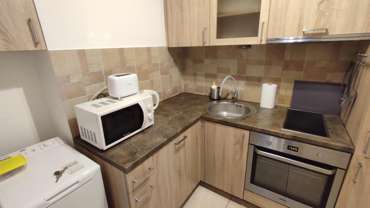 Top Apartamenty Centrum - Metro Rondo Onz Varşova Dış mekan fotoğraf