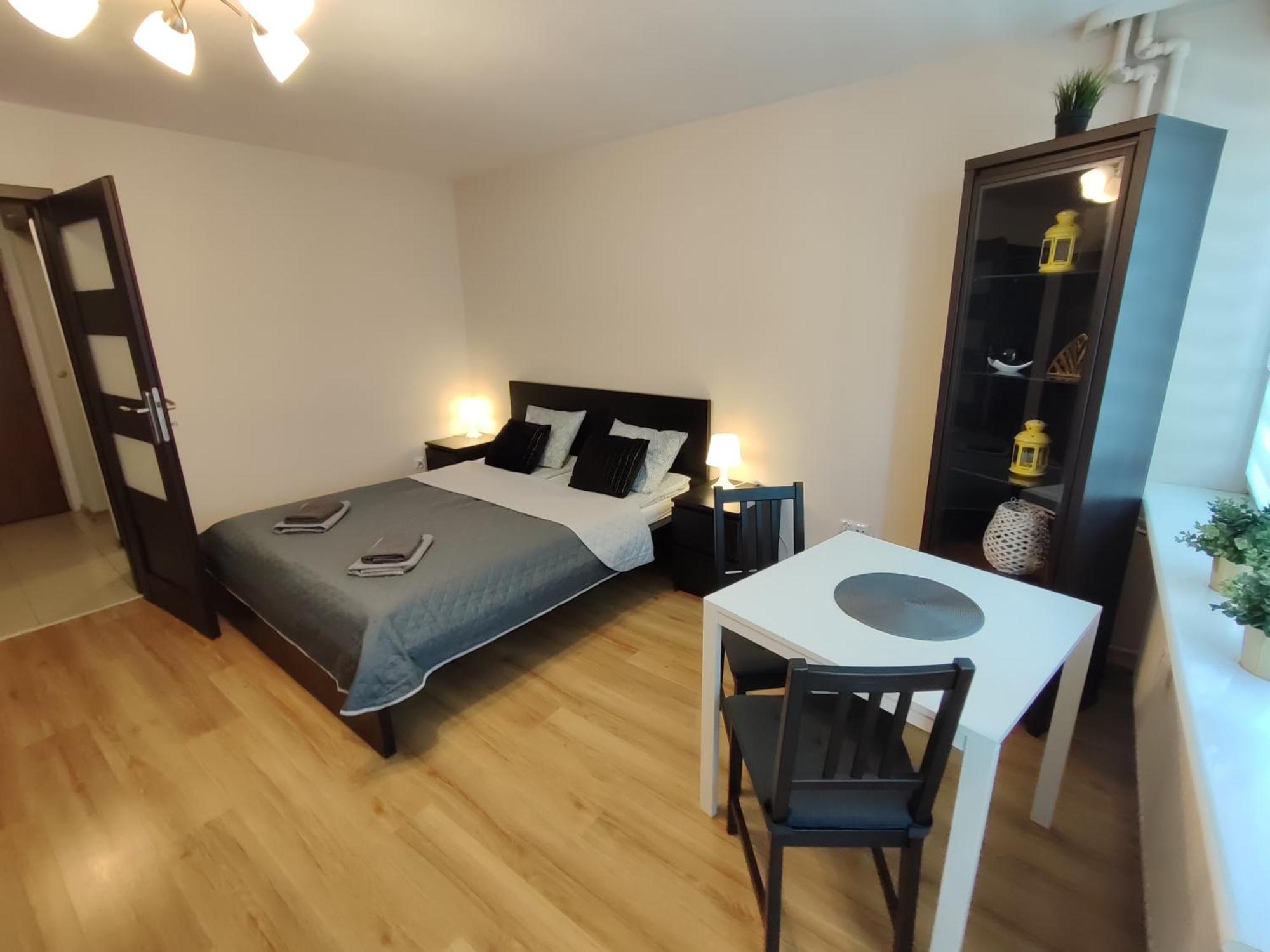 Top Apartamenty Centrum - Metro Rondo Onz Varşova Dış mekan fotoğraf